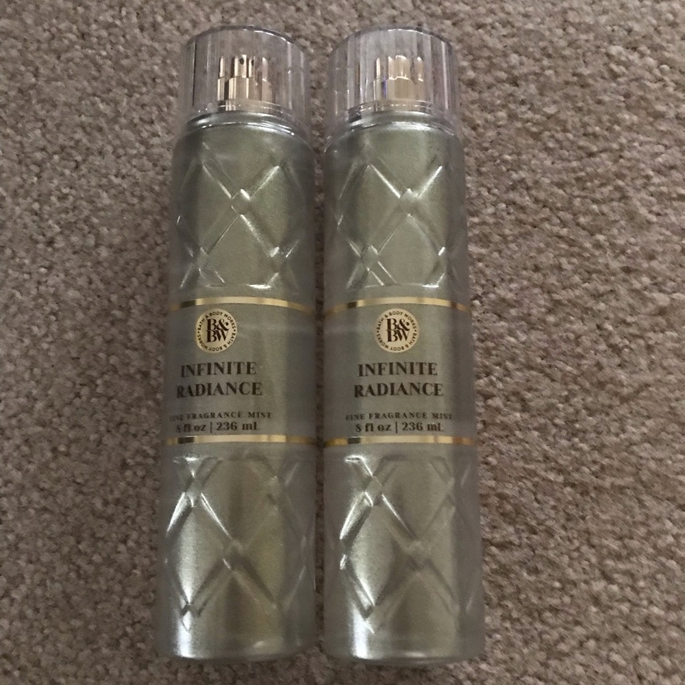 Two Infinite Radiance Mists